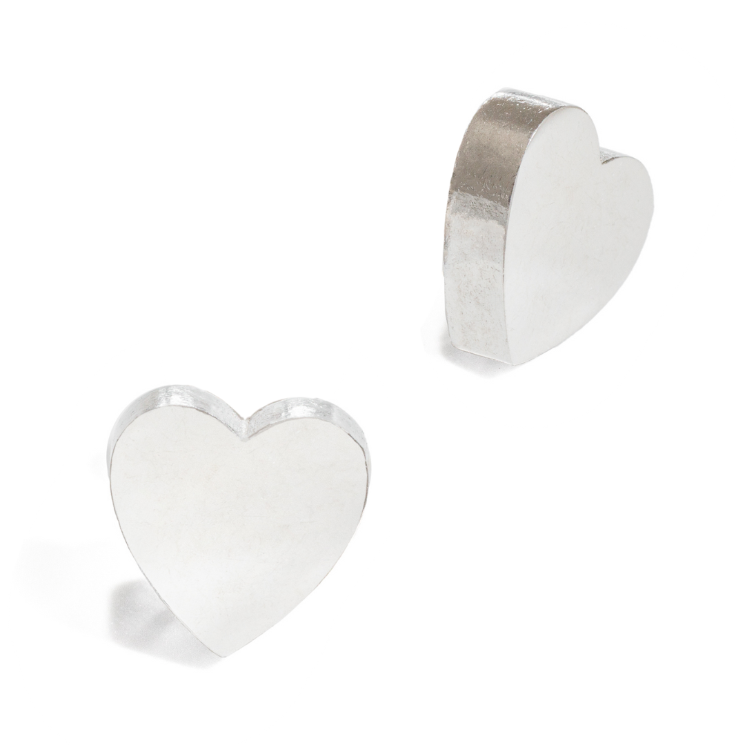 PRE LOVED LOVELY TITANIUM