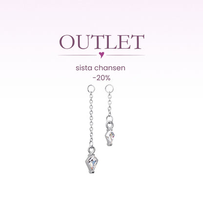 Snälla Alice outlet-kampanj med 20 procents rabatt som visar hängen av modellen fairytale titanium i mix and match 